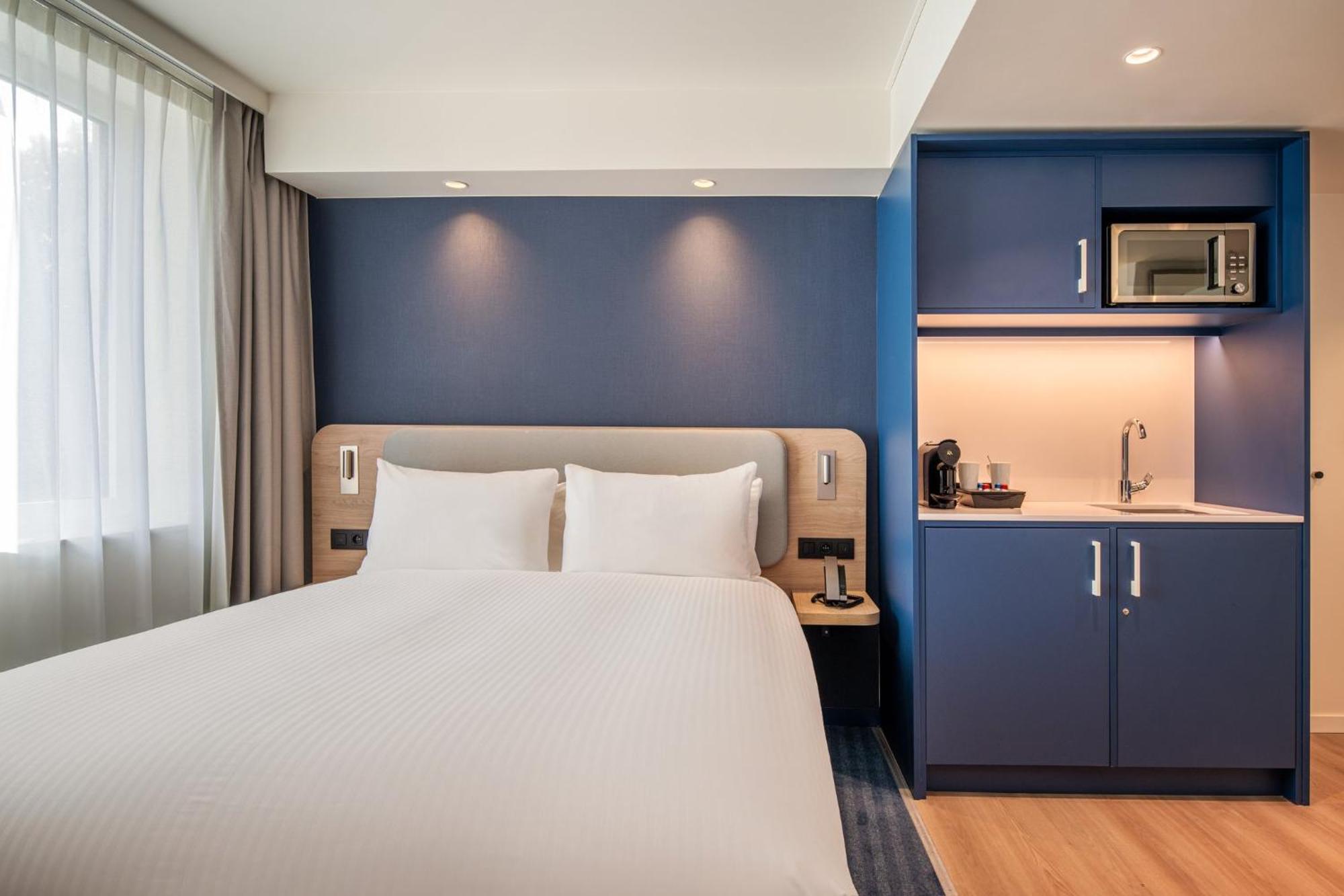 Suite Lit Queen-Size avec Kitchenette
